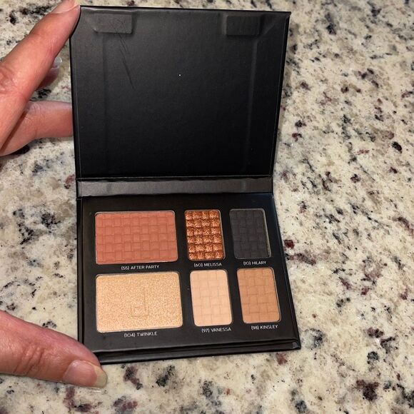 Doucee On the Go Palette Warm Tones New orig msrp‎ $65 - Picture 4 of 5